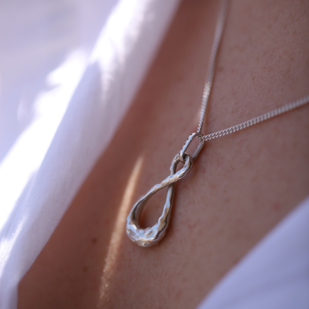 Straight 8 Infinity Necklace